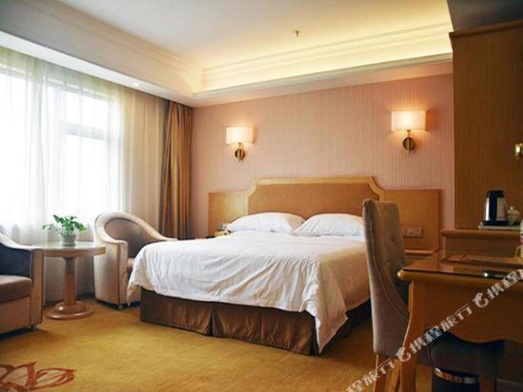 Vienna 3 Baoshan Fengxiang Road Hotel Shanghai