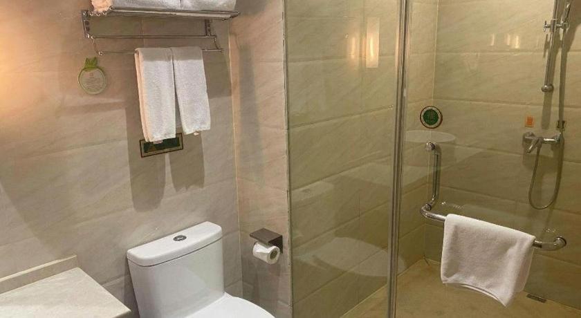 Vienna 3 Baoshan Fengxiang Road 3* Shanghai