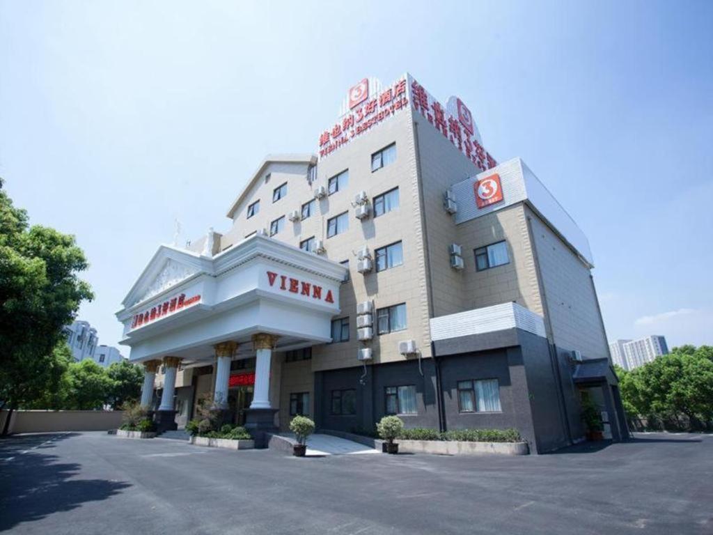 Hotel Vienna 3 Baoshan Fengxiang Road