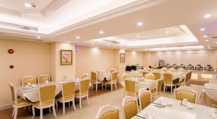Hotel Vienna 3 Baoshan Fengxiang Road Shanghai