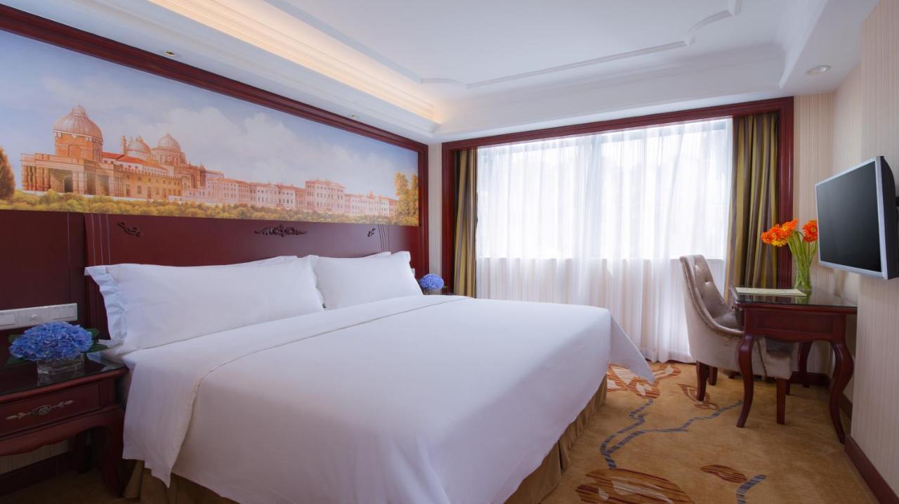 Hotel Vienna 3 Baoshan Fengxiang Road Shanghai